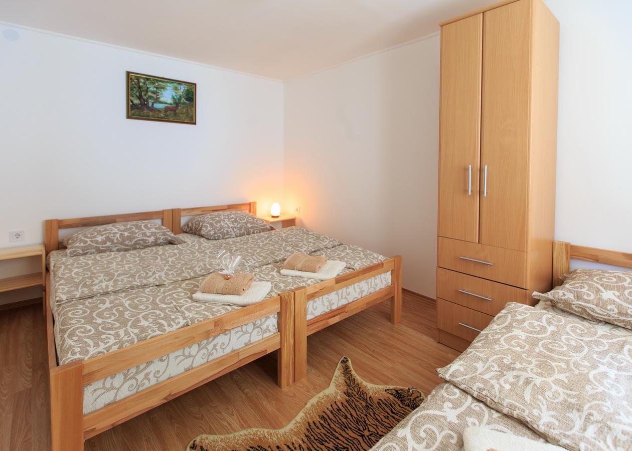 Fortuna Apartments Pacir Exteriér fotografie
